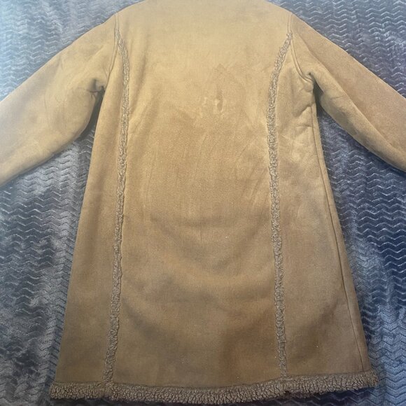L.L. Bean Faux Fur lined Suede Winter Jacket Brown Womens size medium Petite - Picture 8 of 11